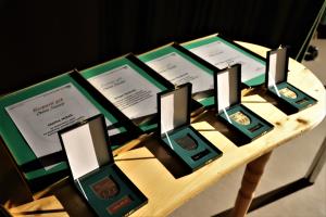 ON Plakete s priznanji fr Jože Miklavc  IMG_9083 (2)